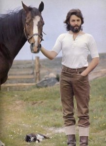 12b871b98c8d7604865a082aed176549--linda-mccartney-the-farm.jpg