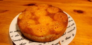 шарлотка с мандаринами.jpg
